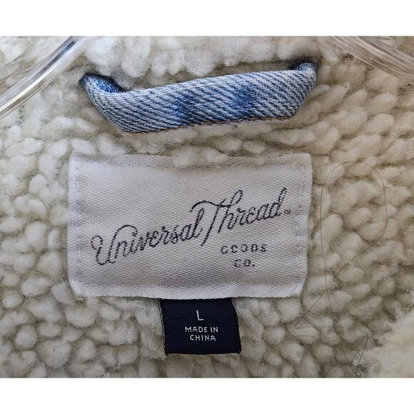 UNIVERSAL THREAD Women's L Jean Jacket Sherpa Lined Light Blue Metal Buttons 42 - Picture 3 of 8